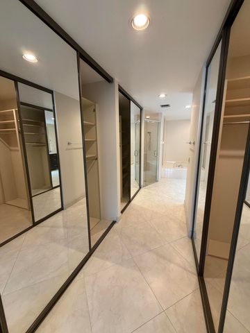 2805 Farragut Lane, West Palm Beach, FL 33409