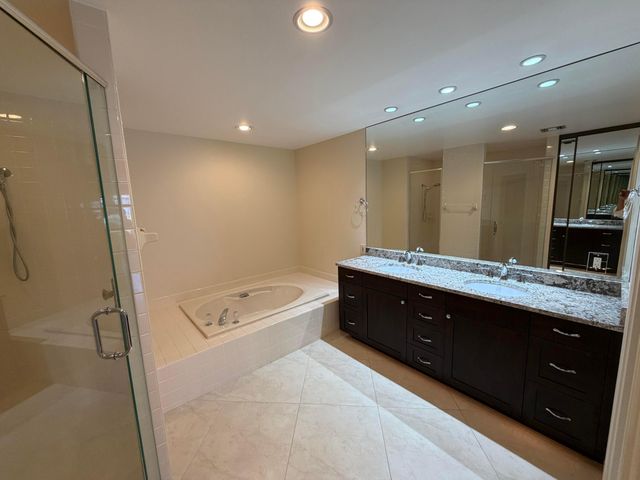 2805 Farragut Lane, West Palm Beach, FL 33409
