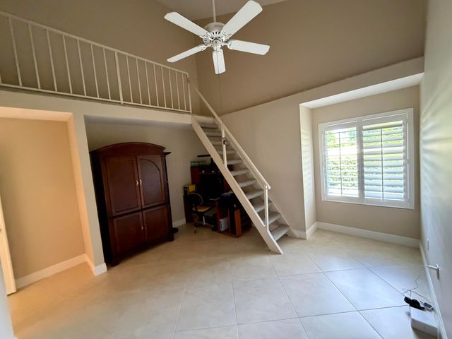 2805 Farragut Lane, West Palm Beach, FL 33409