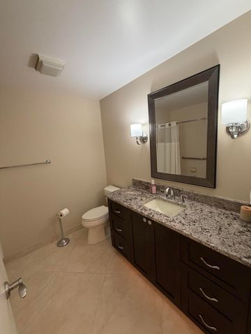 2805 Farragut Lane, West Palm Beach, FL 33409