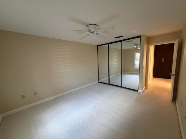 2805 Farragut Lane, West Palm Beach, FL 33409