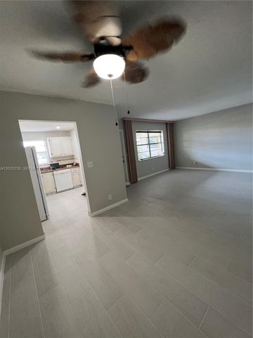 501 Blue Heron Dr 112-A, Hallandale Beach, FL 33009