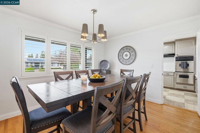 1760 Elmhurst Ln, Concord, CA 94521