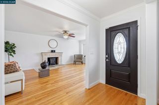 1760 Elmhurst Ln, Concord, CA 94521