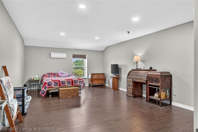 233 Mcgarrah Lane, Alma, AR 72921