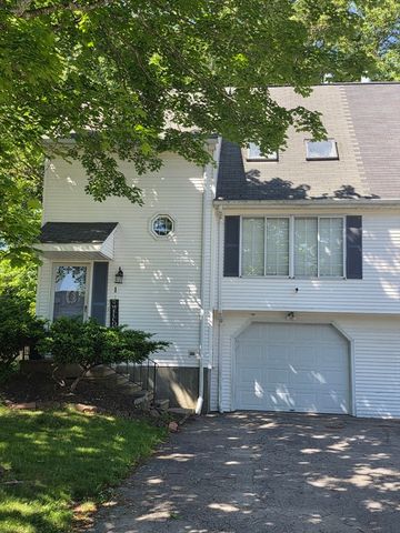 1 Jonathan Cir, Worcester, MA 01604