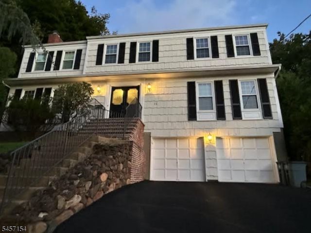 15 Mount Vernon Ct, Livingston Twp., NJ 07039