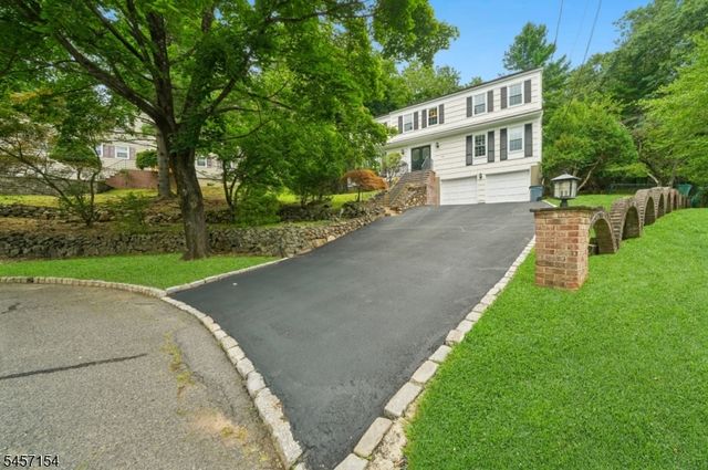 15 Mount Vernon Ct, Livingston Twp., NJ 07039
