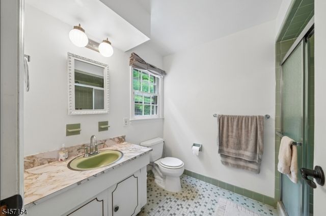 15 Mount Vernon Ct, Livingston Twp., NJ 07039
