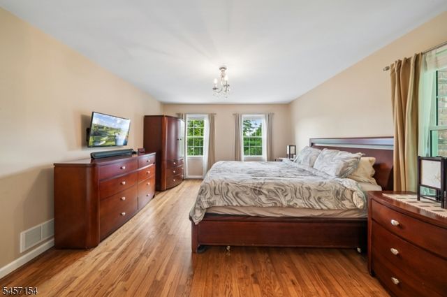 15 Mount Vernon Ct, Livingston Twp., NJ 07039