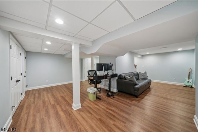 15 Mount Vernon Ct, Livingston Twp., NJ 07039