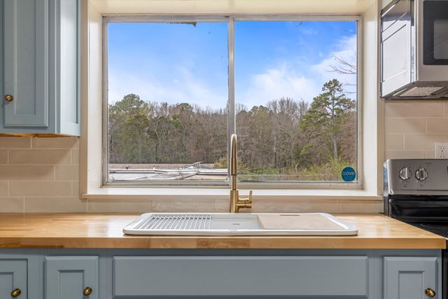 2921 Kirkman Road, Chattanooga, TN 37421