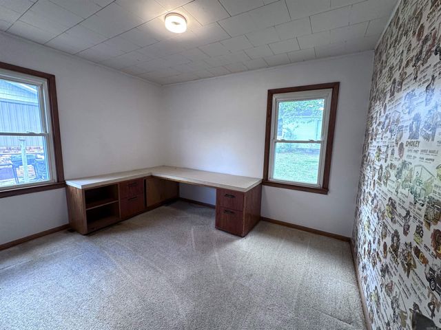 865 N 2nd Avenue, Piggott, AR 72454