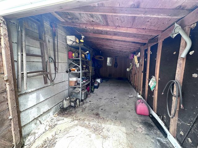 865 N 2nd Avenue, Piggott, AR 72454