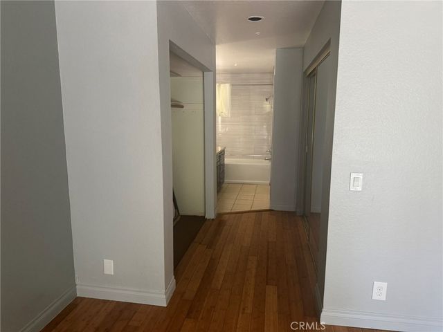 3690 S Bear J, Santa Ana, CA 92704
