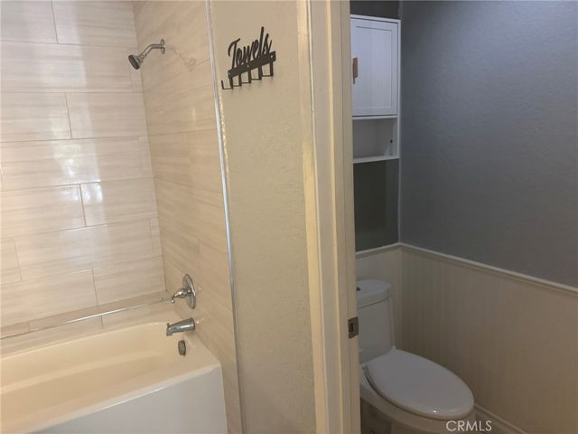 3690 S Bear J, Santa Ana, CA 92704