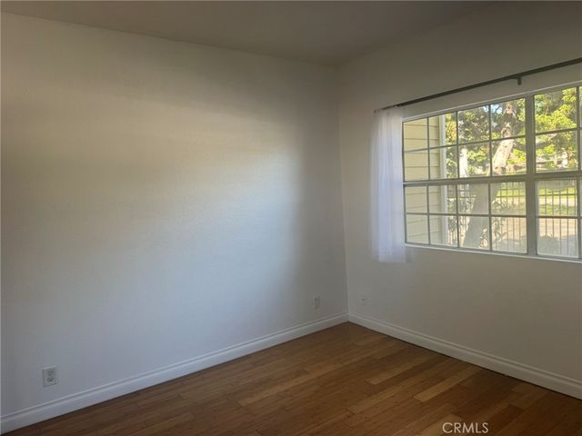 3690 S Bear J, Santa Ana, CA 92704