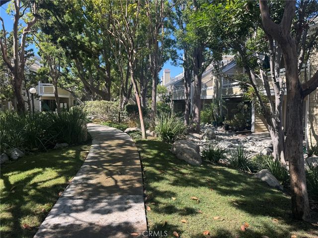 3690 S Bear J, Santa Ana, CA 92704
