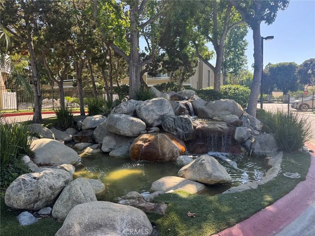 3690 S Bear J, Santa Ana, CA 92704