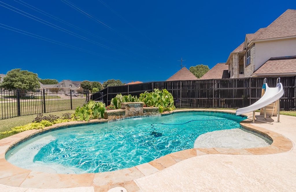 4108 Balboa Court, Arlington, TX 76016