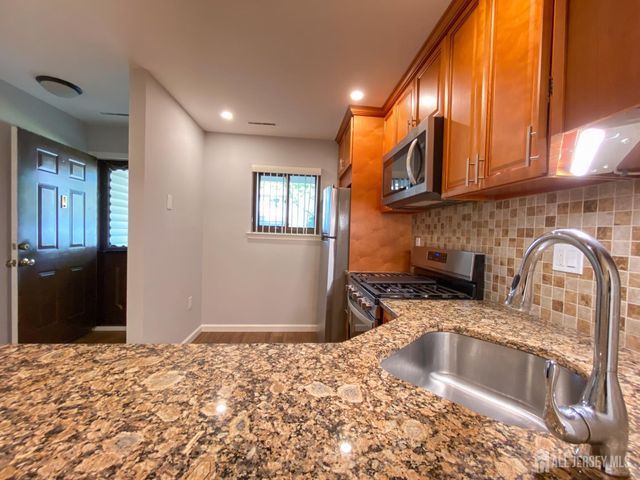 1 Orchid Court, Edison, NJ 08820