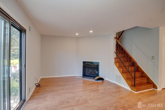 1 Orchid Court, Edison, NJ 08820