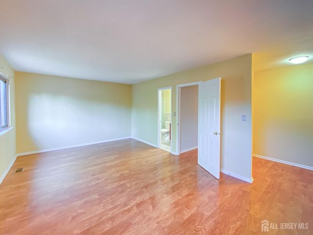 1 Orchid Court, Edison, NJ 08820