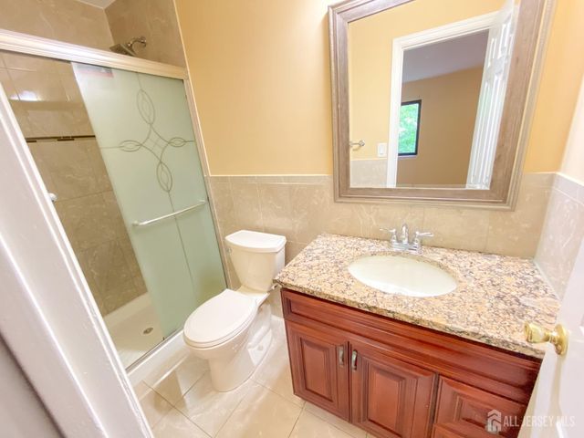 1 Orchid Court, Edison, NJ 08820