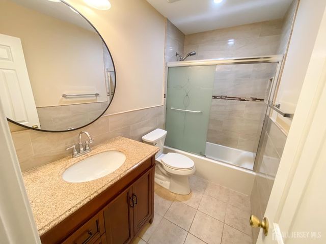 1 Orchid Court, Edison, NJ 08820