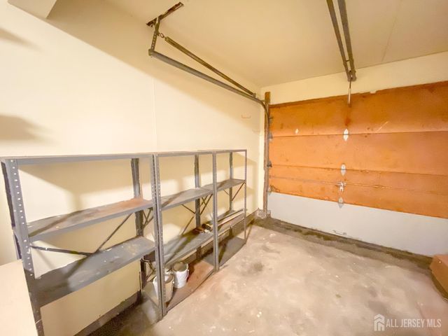 1 Orchid Court, Edison, NJ 08820