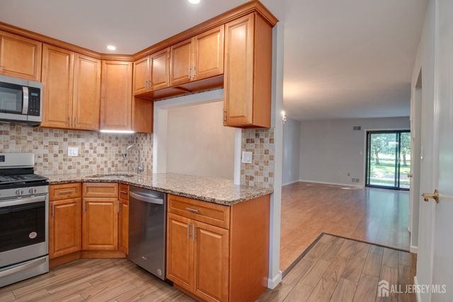 1 Orchid Court, Edison, NJ 08820