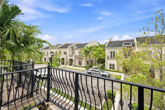 7541 SW 56th Ct 7541, Miami, FL 33143