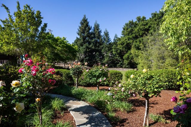 12366 Priscilla Lane, Los Altos Hills, CA 94022