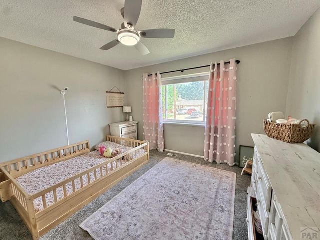 32 Apollo Lane, Pueblo, CO 81001