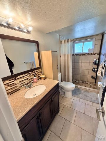 32 Apollo Lane, Pueblo, CO 81001