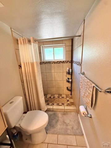 32 Apollo Lane, Pueblo, CO 81001