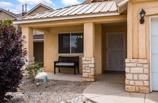 1261 Avenida Esplendida NW, Los Lunas, NM 87031