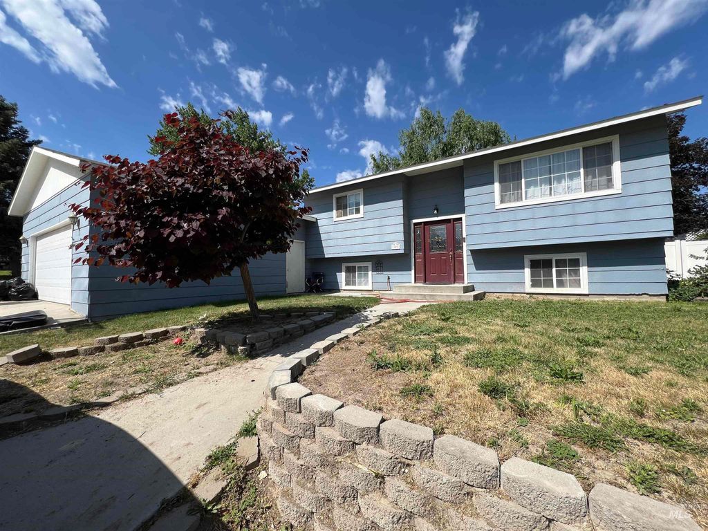 309 Anthony Circle, Parma, ID 83660