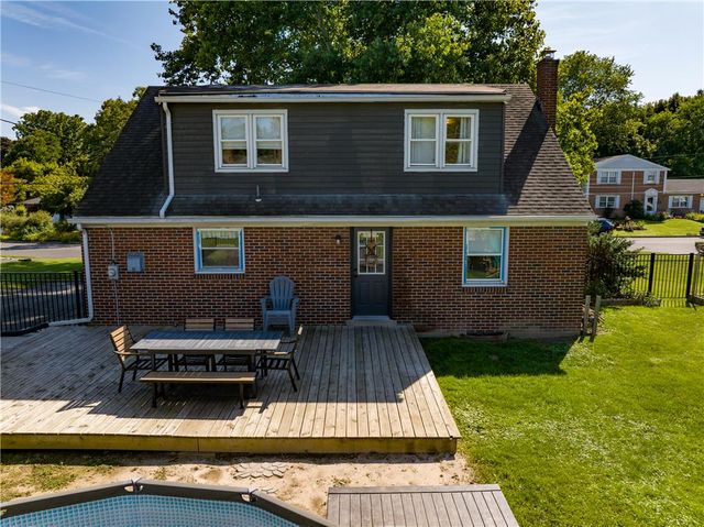 132 Garden Terrace, Nazareth Boro, PA 18064
