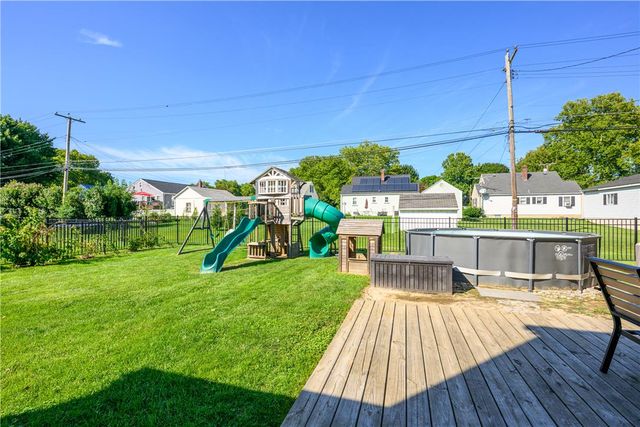 132 Garden Terrace, Nazareth Boro, PA 18064