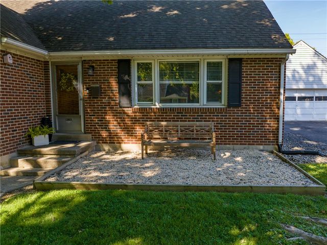 132 Garden Terrace, Nazareth Boro, PA 18064