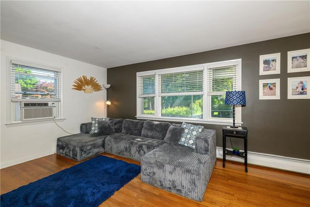 132 Garden Terrace, Nazareth Boro, PA 18064