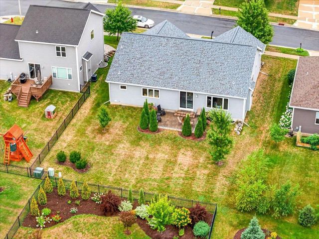 1908 Raptor Drive, Verona, WI 53593