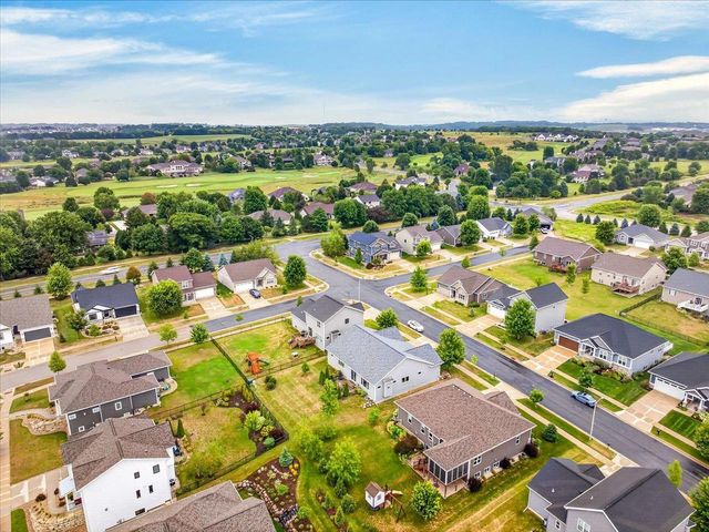 1908 Raptor Drive, Verona, WI 53593