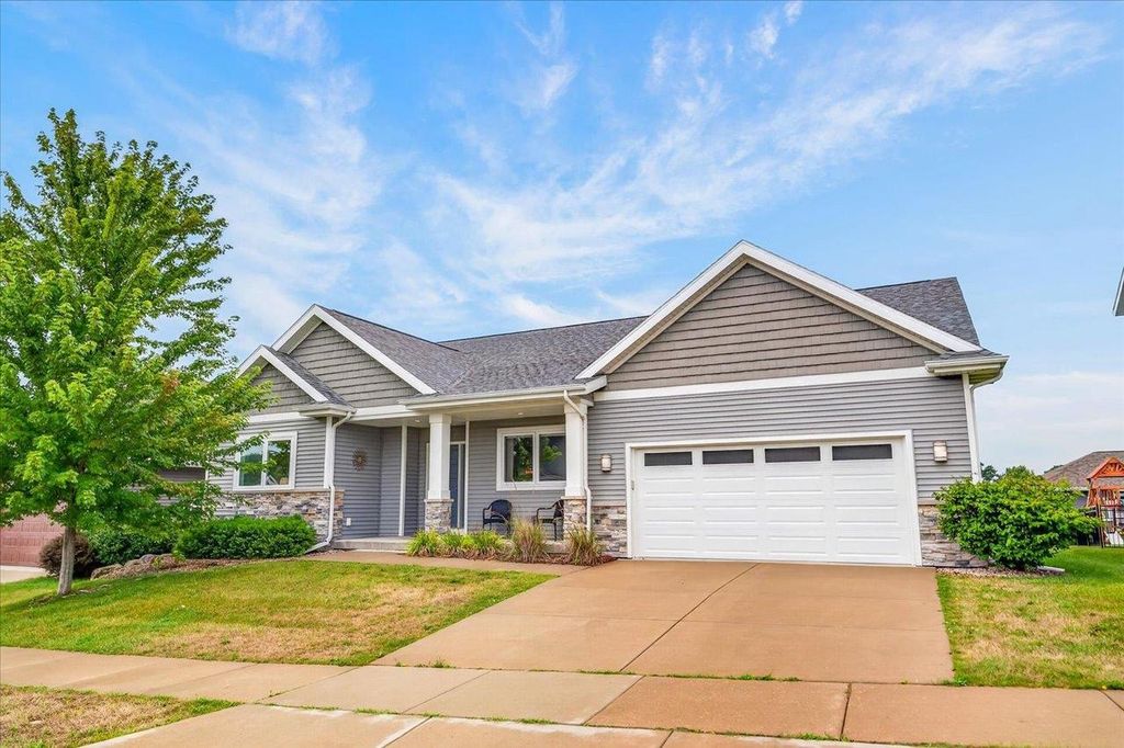 1908 Raptor Drive, Verona, WI 53593