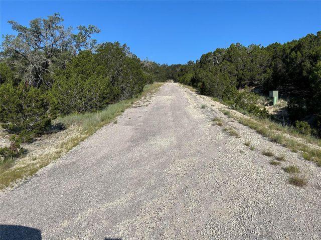20804 Hawthorne CV, Lago Vista, TX 78645