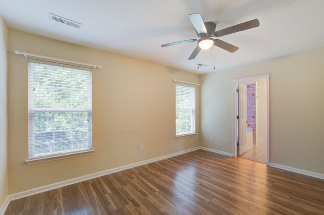 2457 Scholar Lane, North Charleston, SC 29406
