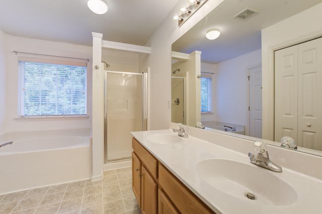 2457 Scholar Lane, North Charleston, SC 29406