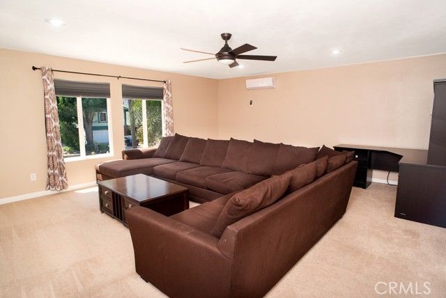 9910 Hanna Avenue, Chatsworth (los Angeles), CA 91311