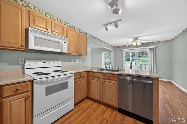 12 Shimmering Lake Court, St Charles, MO 63301